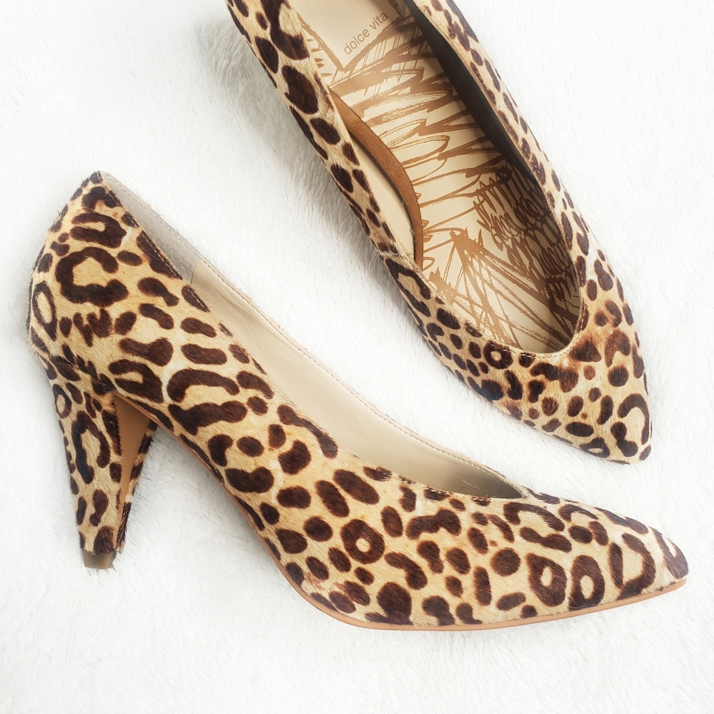 Dolce Vita Luella  Leopard Print Classic Pump Heels